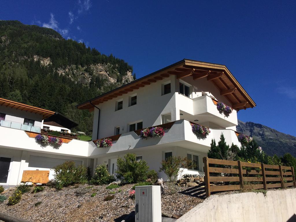 Ferienwohnung Holzknecht Єрценс Екстер'єр фото